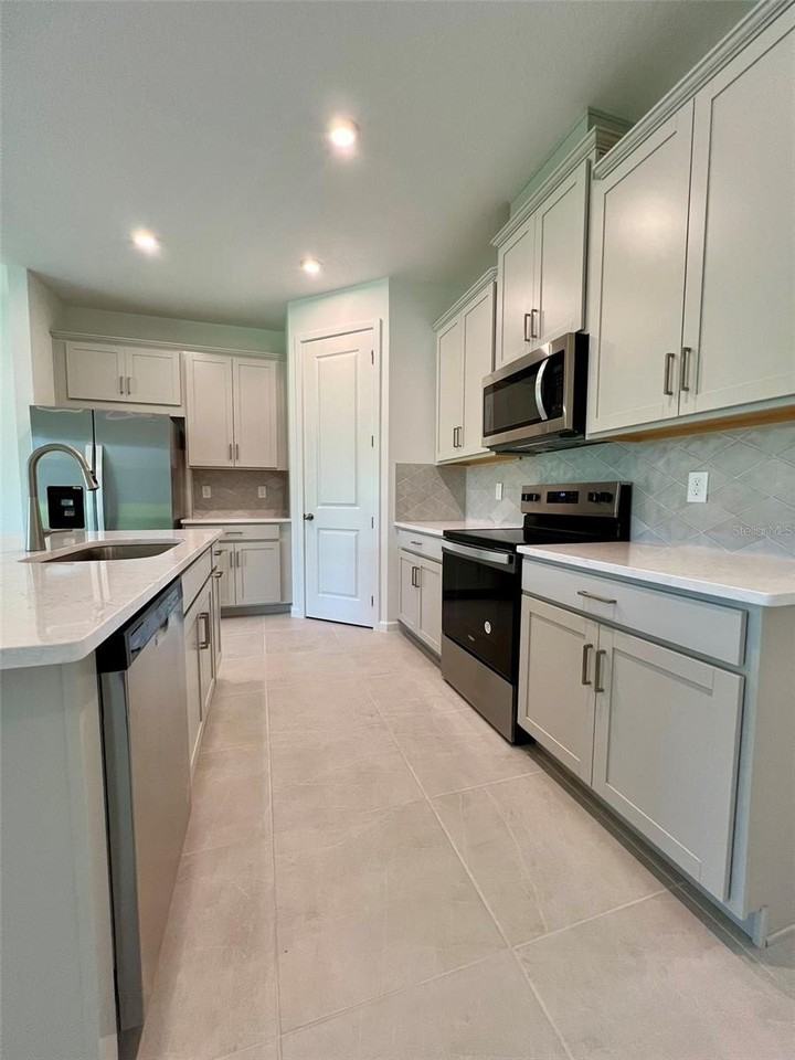 3497 Banana Shrub Blvd - Photo 6 of 37