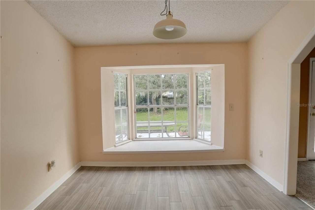 5212 Abelia Dr - Photo 7 of 37