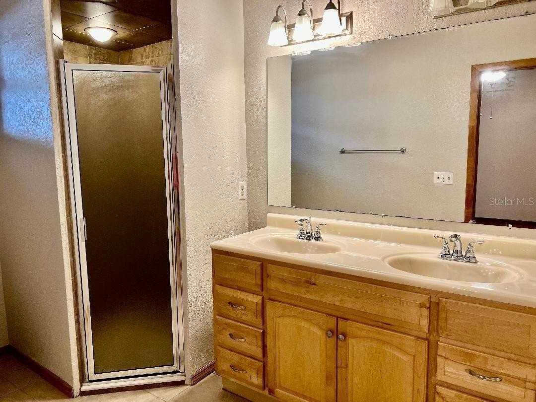 854 Humphrey Blvd - Photo 7 of 14