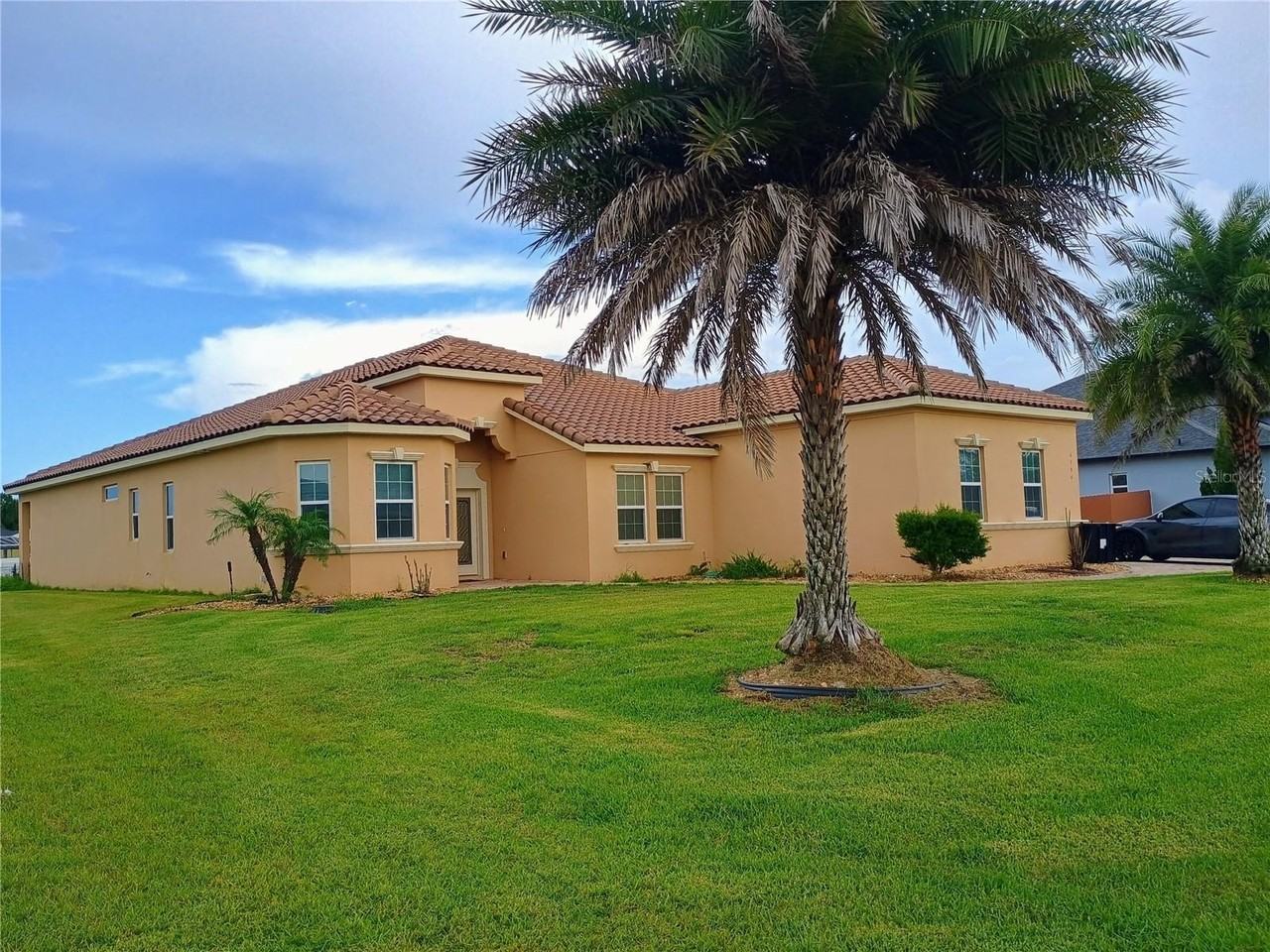 4394 Preservation Cir - Photo 3 of 50