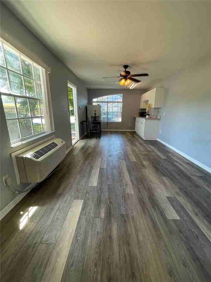 272 Coco Plum Dr - Photo 3 of 19