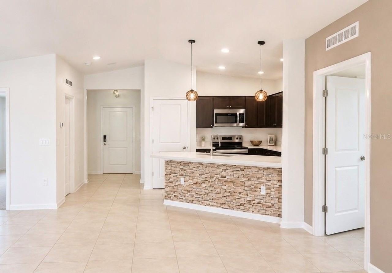 672 Sand Pine Ln - Photo 6 of 19
