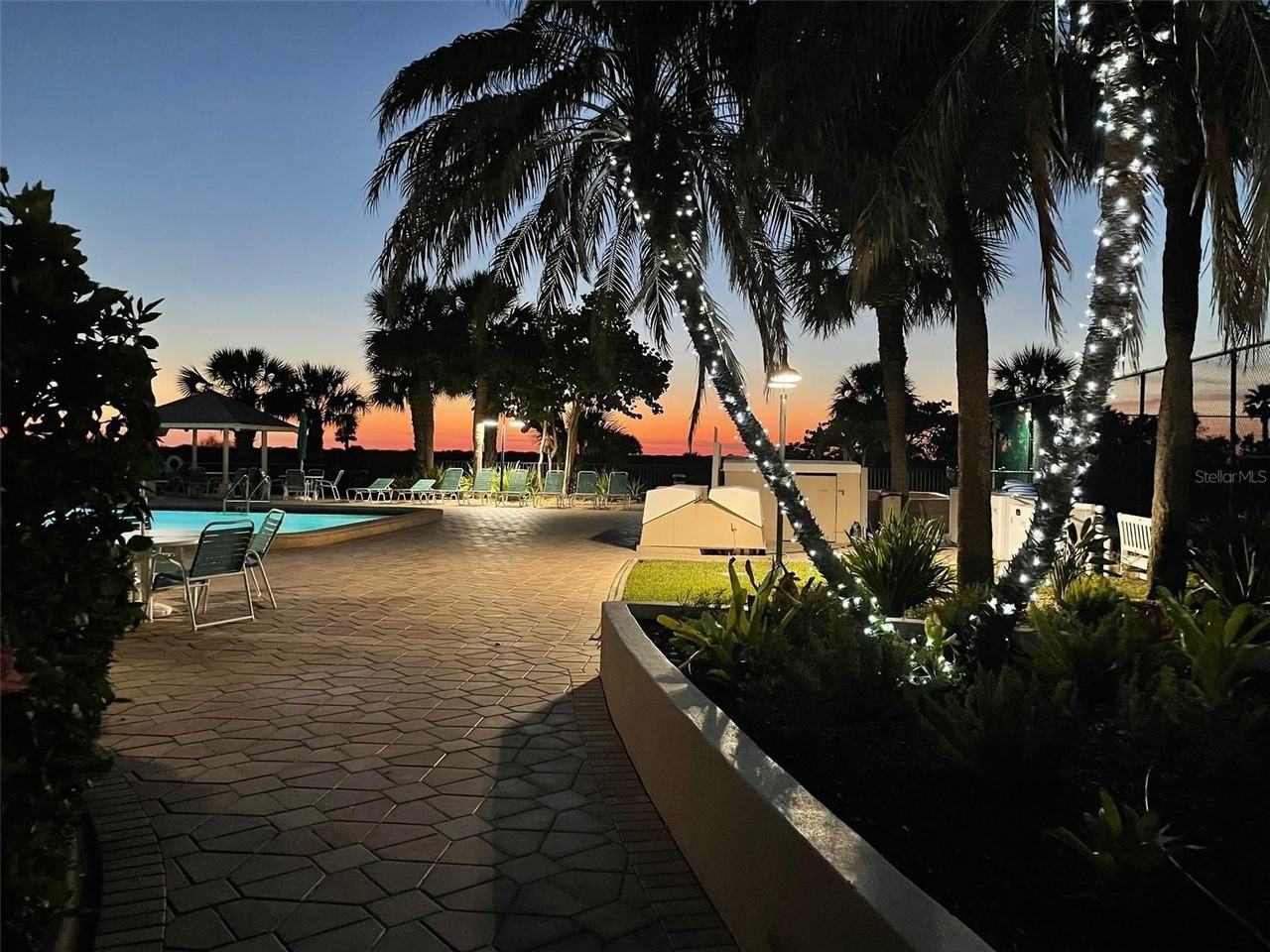 1230 Gulf Blvd #508 - Photo 6 of 25