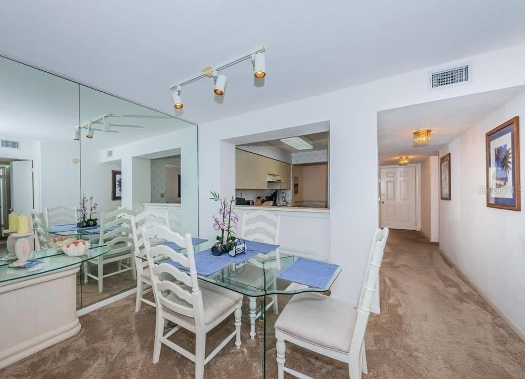 6001 Bahia Del Mar Cir #527 - Photo 5 of 26