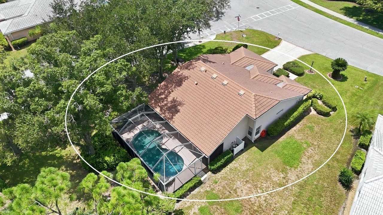 4450 Del Sol Blvd - Photo 2 of 36