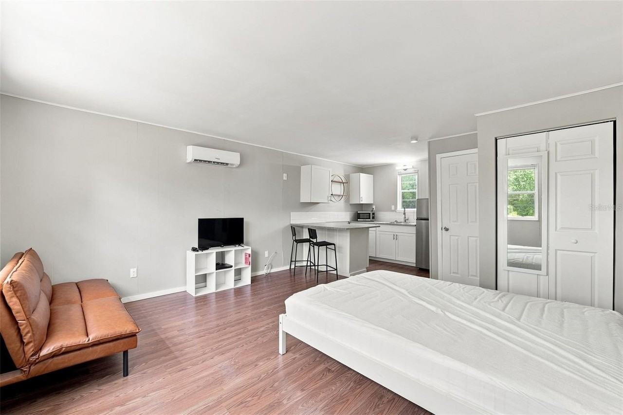 6027 1st Ave N #B - Photo 4 of 13