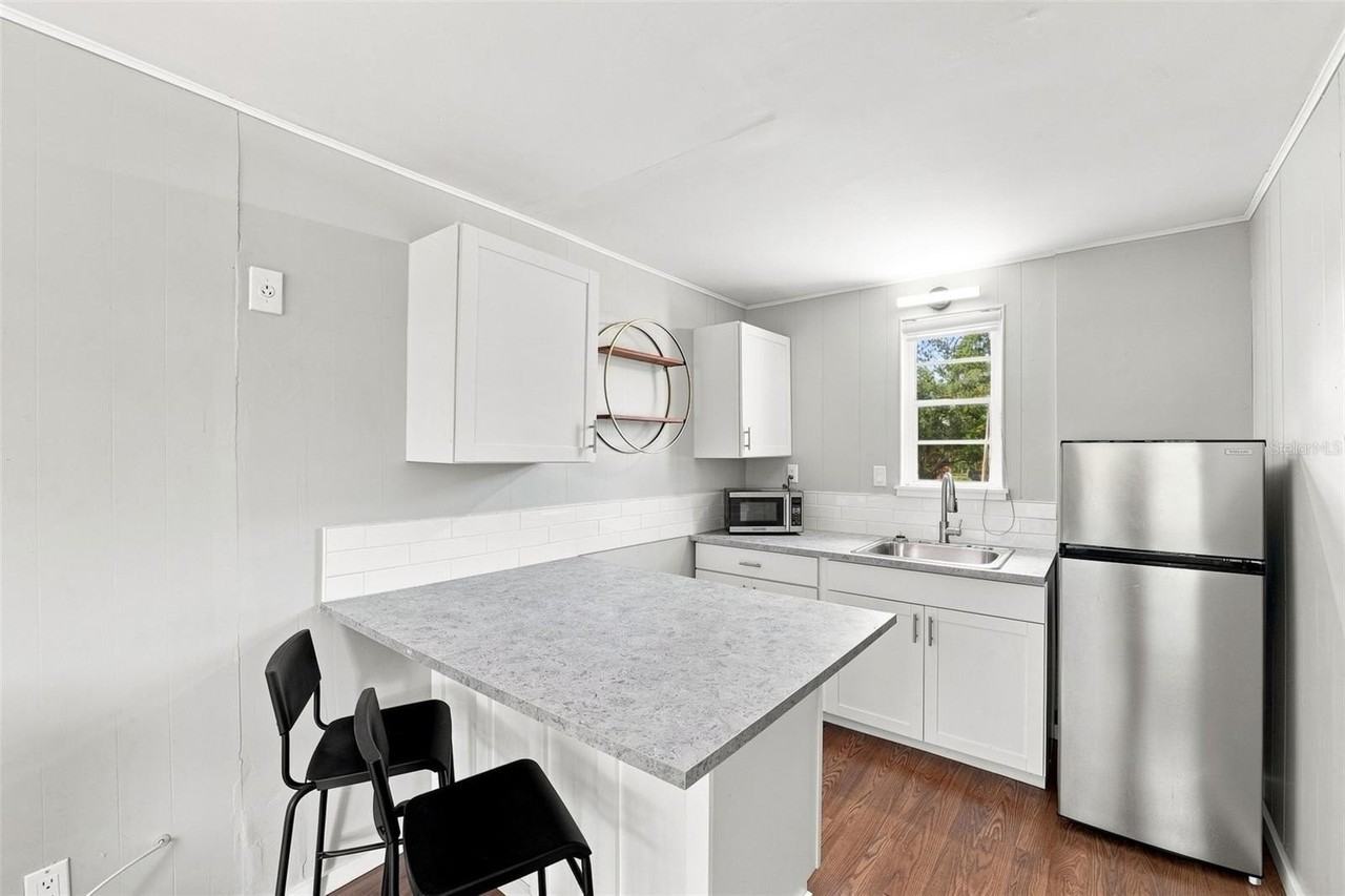 6027 1st Ave N #B - Photo 5 of 13