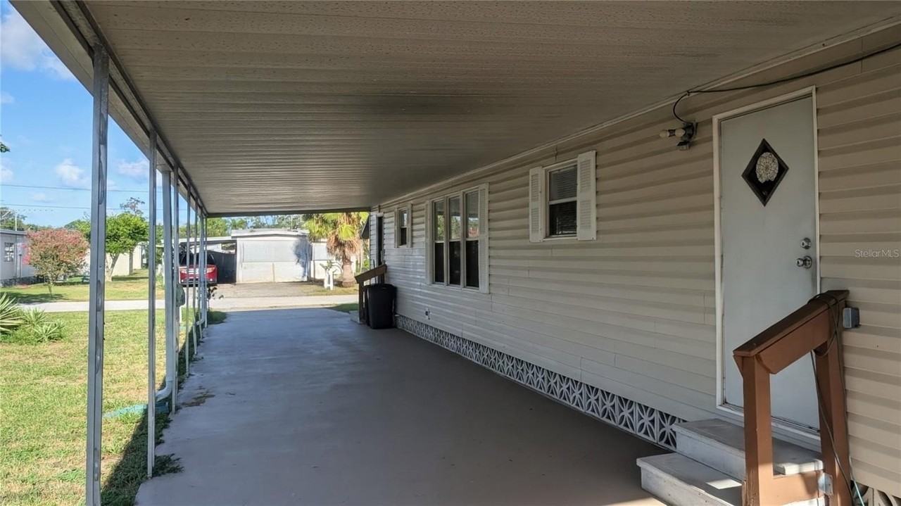 6614 Avocado Dr - Photo 2 of 20
