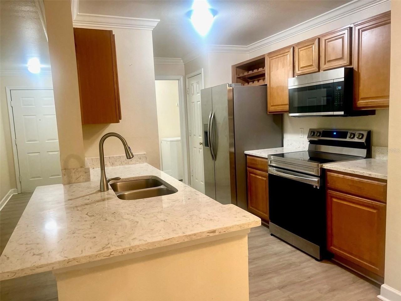 18335 Bridle Club Dr #18335 - Photo 2 of 20