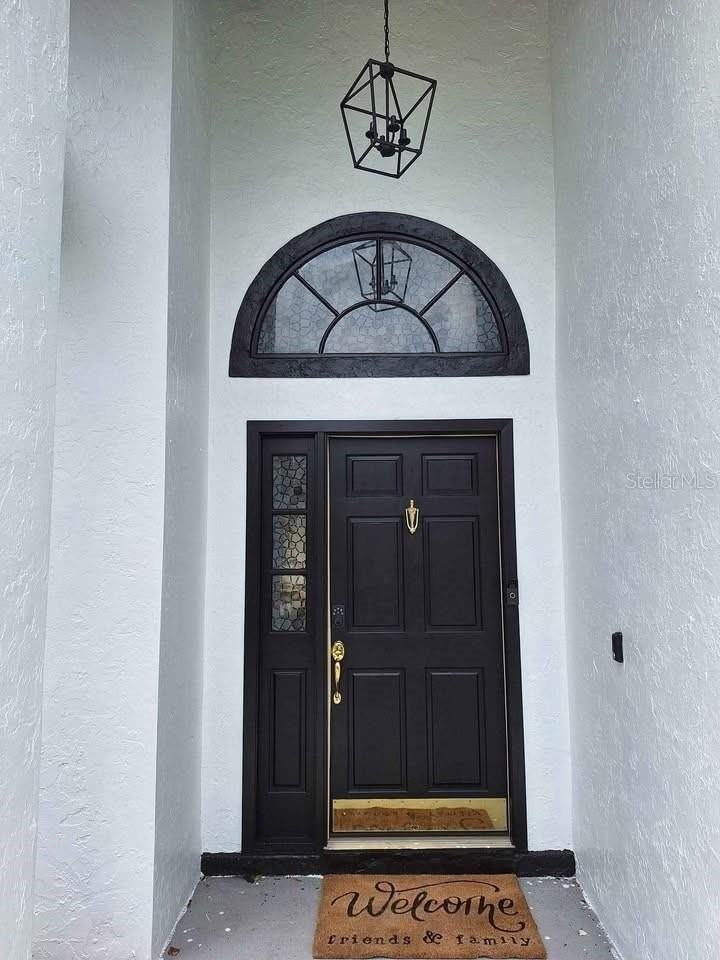 5407 Windbrush Dr - Photo 3 of 16