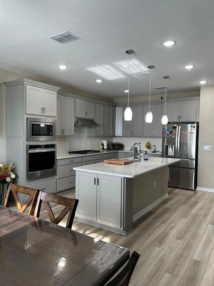 3900 Almond Brook Blvd - Photo 4 of 36