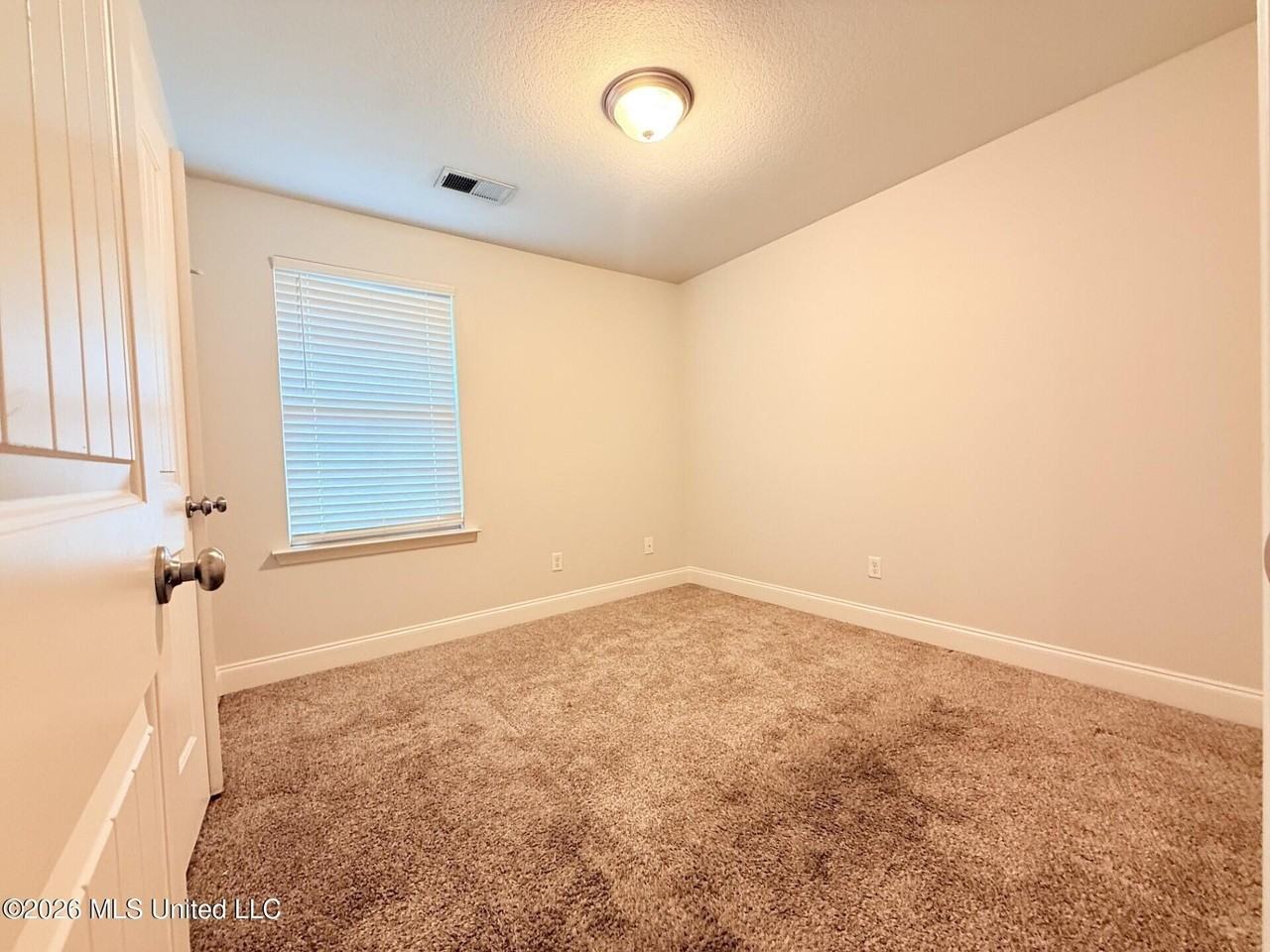 7882 Allen Glen Ln - Photo 5 of 9