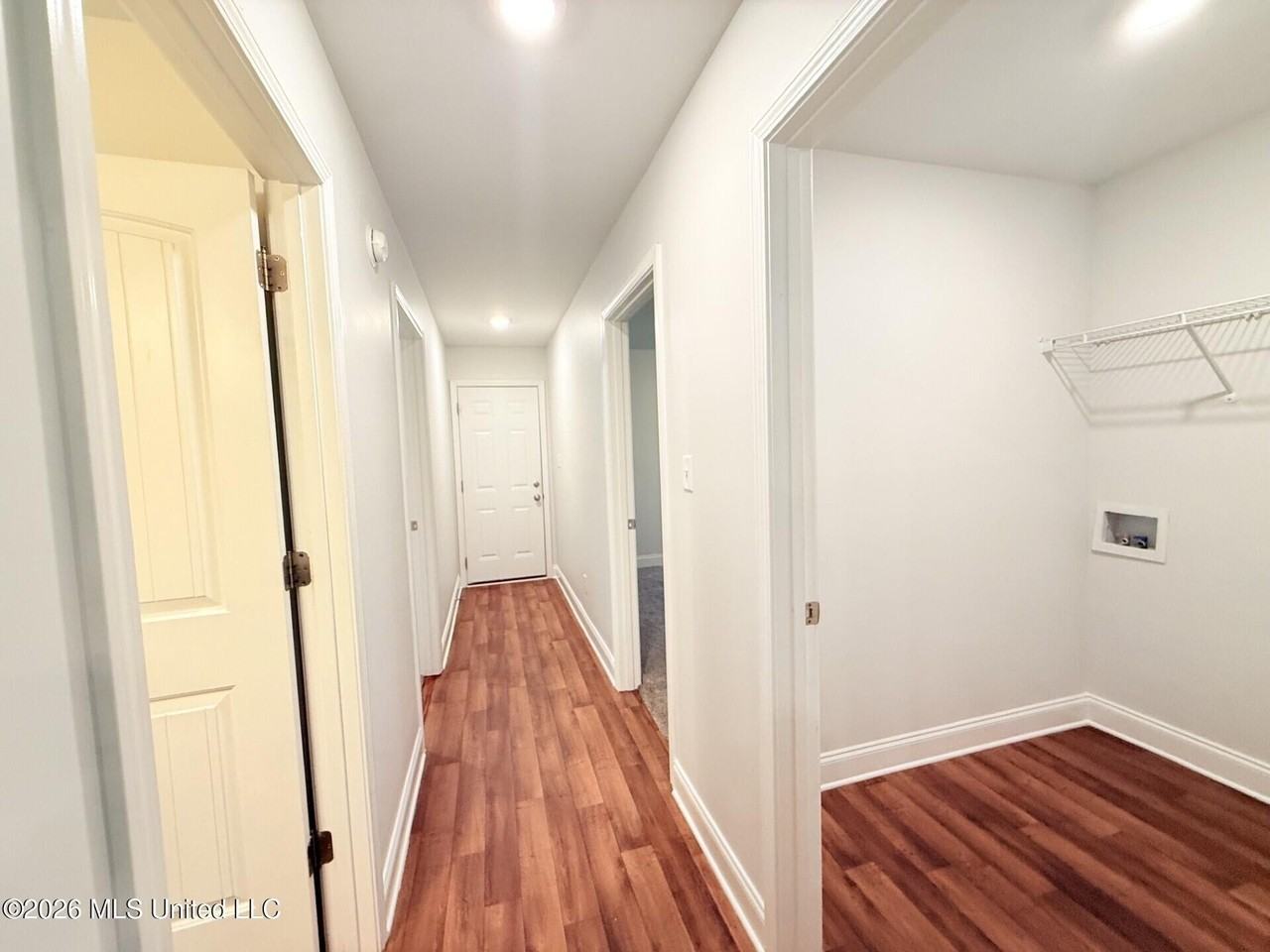 7882 Allen Glen Ln - Photo 7 of 9