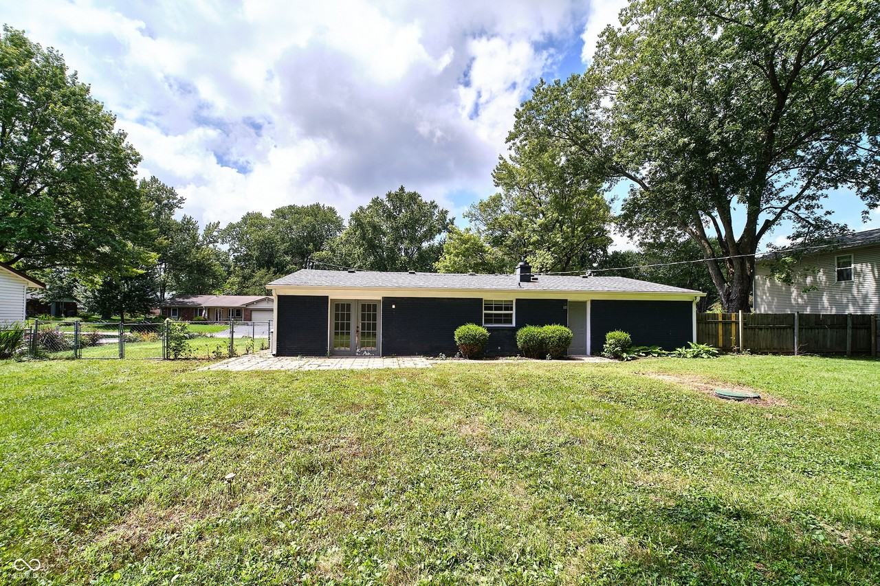 635 Lakeview Dr - Photo 7 of 34