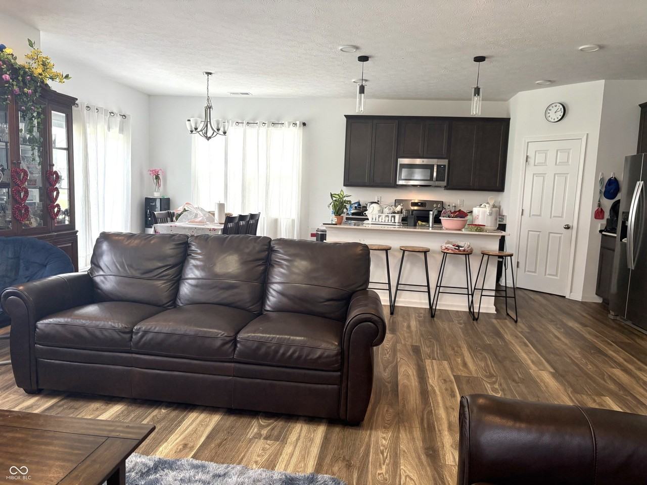 6120 Medina Spirit Dr - Photo 4 of 25