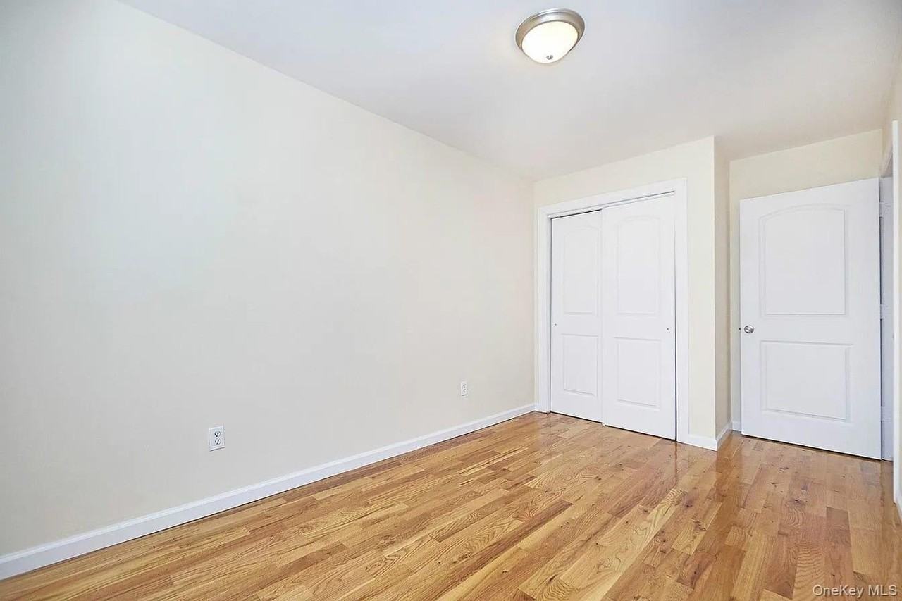 9321 197th St - Photo 3 of 14