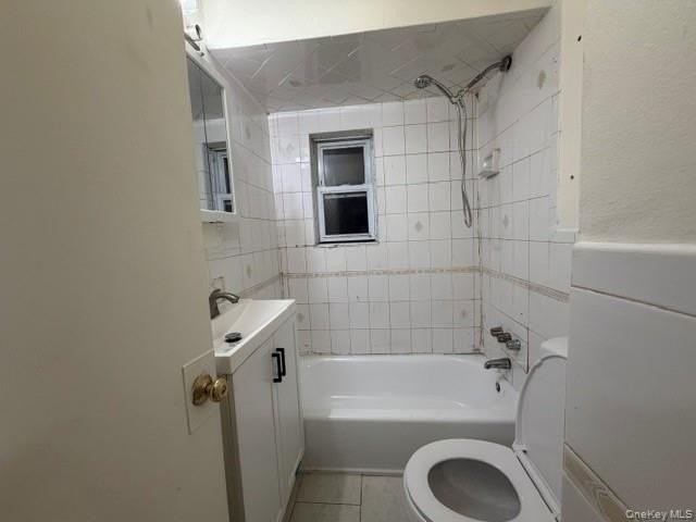 2811 Wellman Ave #1 - Photo 3 of 8