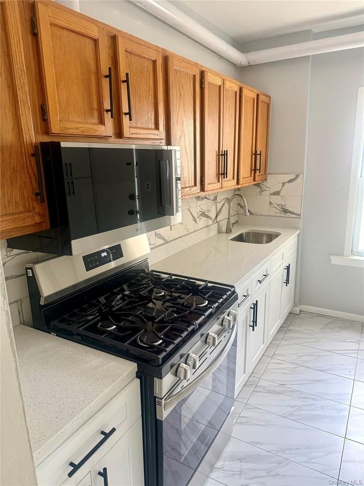 29 Cornell Ave - Photo 4 of 18