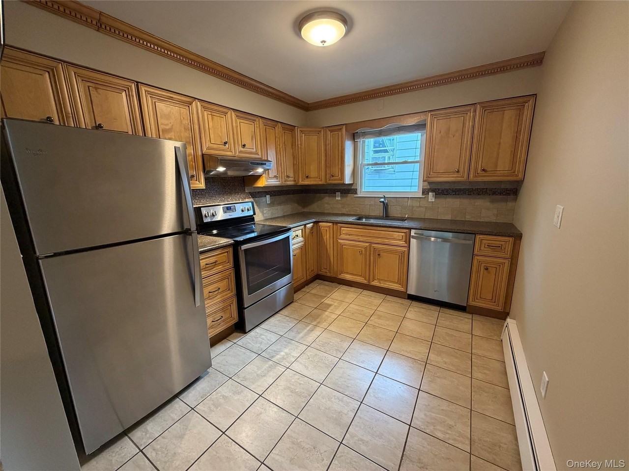 40 Edgewood Rd #2ndFLUNIT2 - Photo 5 of 13