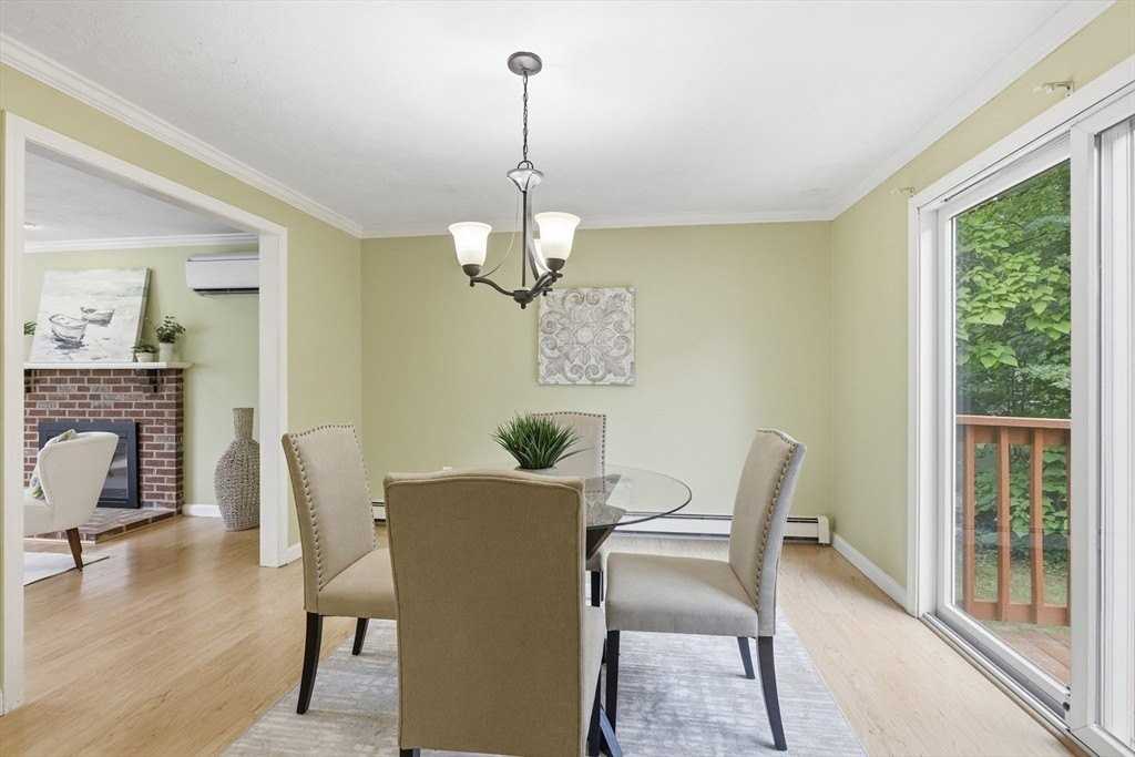51 Hosmer St - Photo 6 of 42