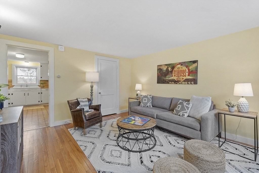 56 Spruce St #56 - Photo 3 of 14