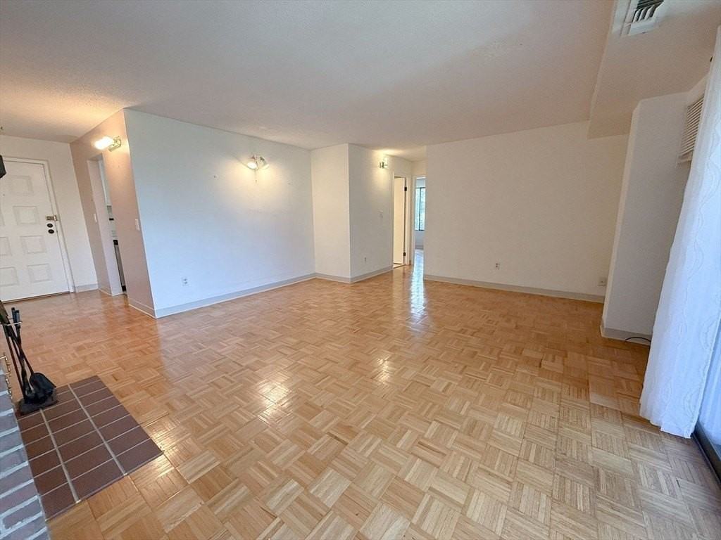 1580 Massachusetts Ave #5G - Photo 5 of 29