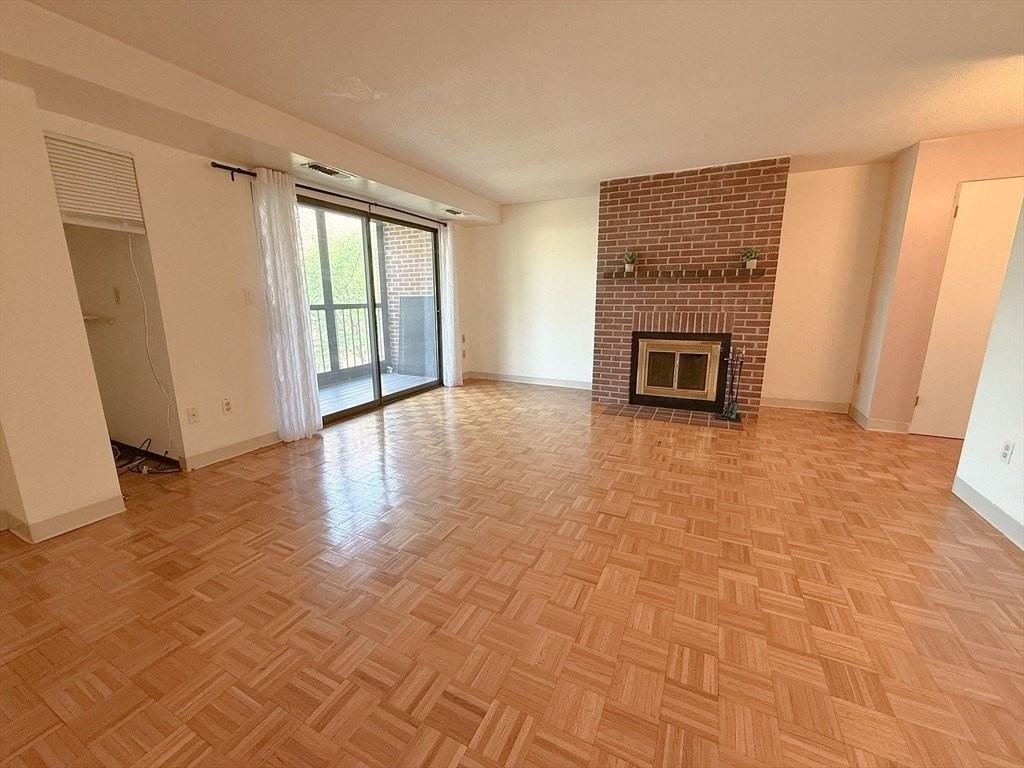 1580 Massachusetts Ave #5G - Photo 7 of 29