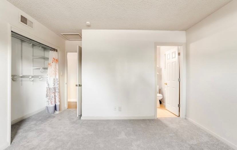 1654 Hemlock St #1 - Photo 7 of 9