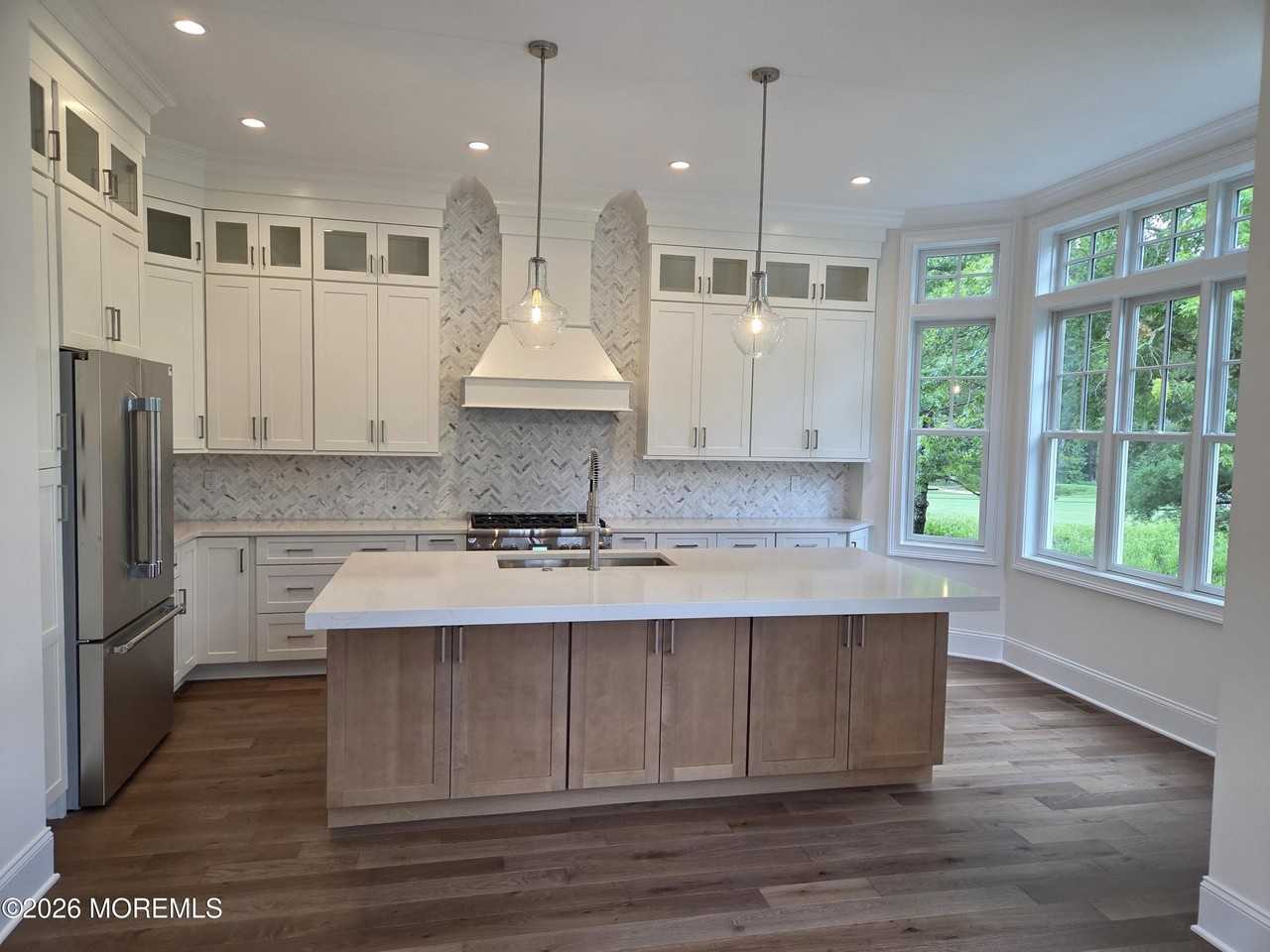 156 Eagle Way - Photo 2 of 12