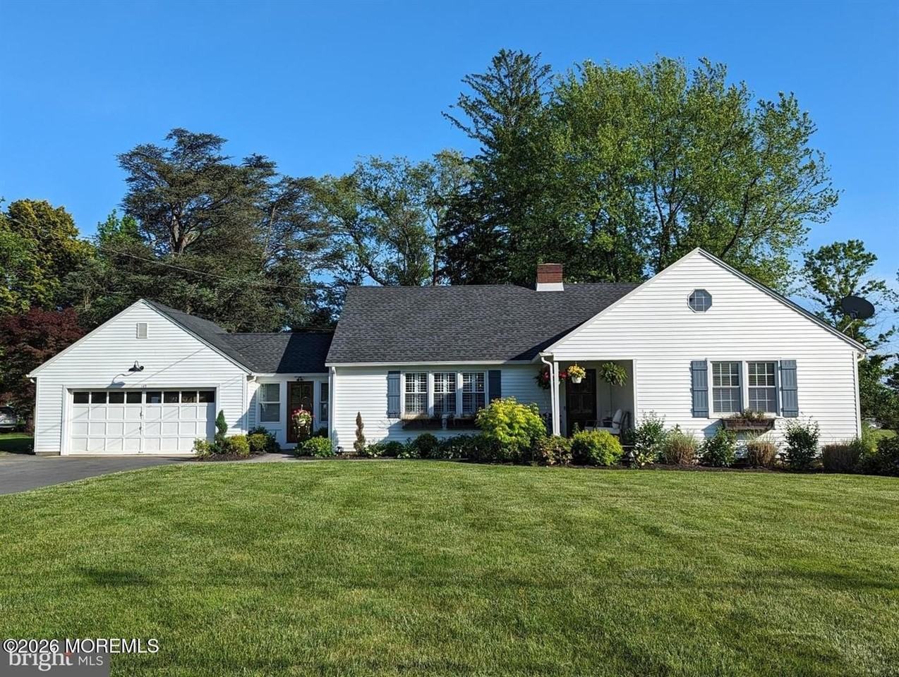 149 S Main St