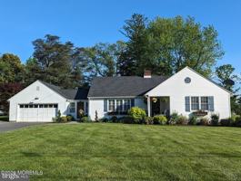 featured image of 149 S Main St