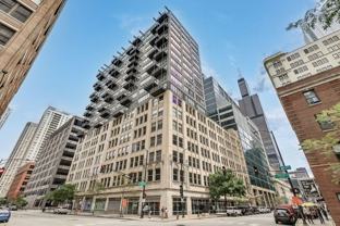 565 W Quincy St #814 - Photo 1 of 1