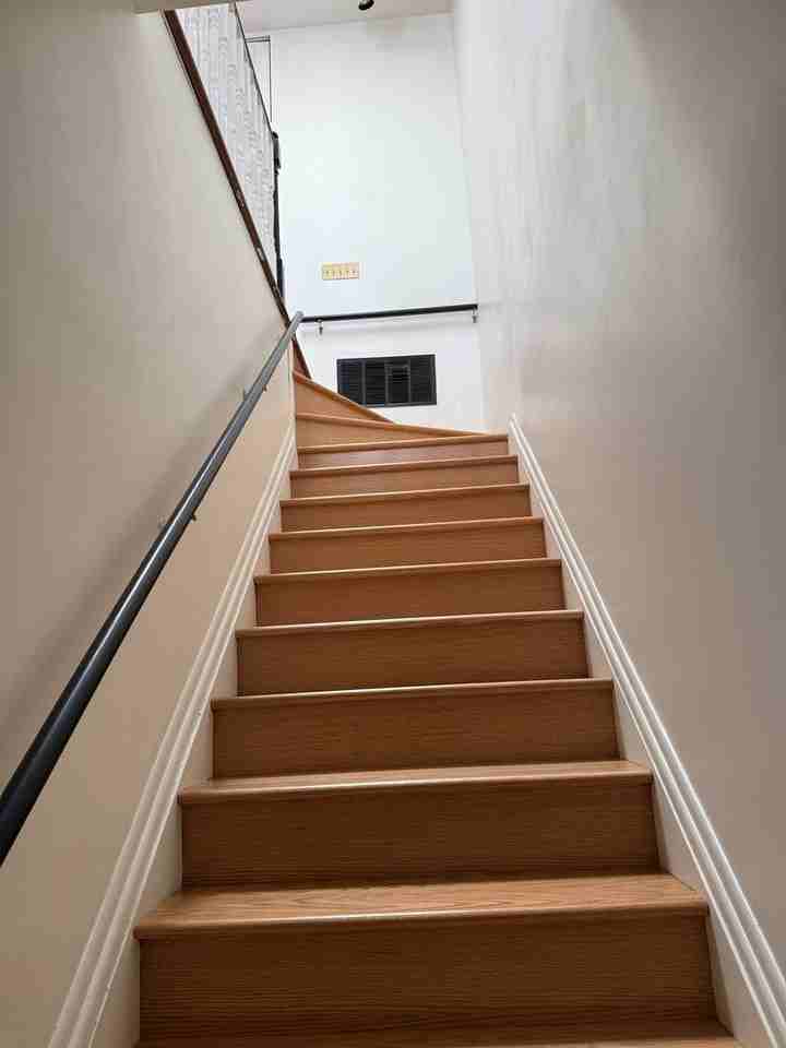 2717 W Congress Pkwy #2 - Photo 2 of 16