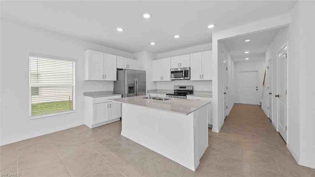 17524 Paradiso Way - Photo 2 of 10