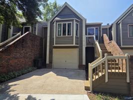 featured image of 211 Knollridge Cir Ne #211