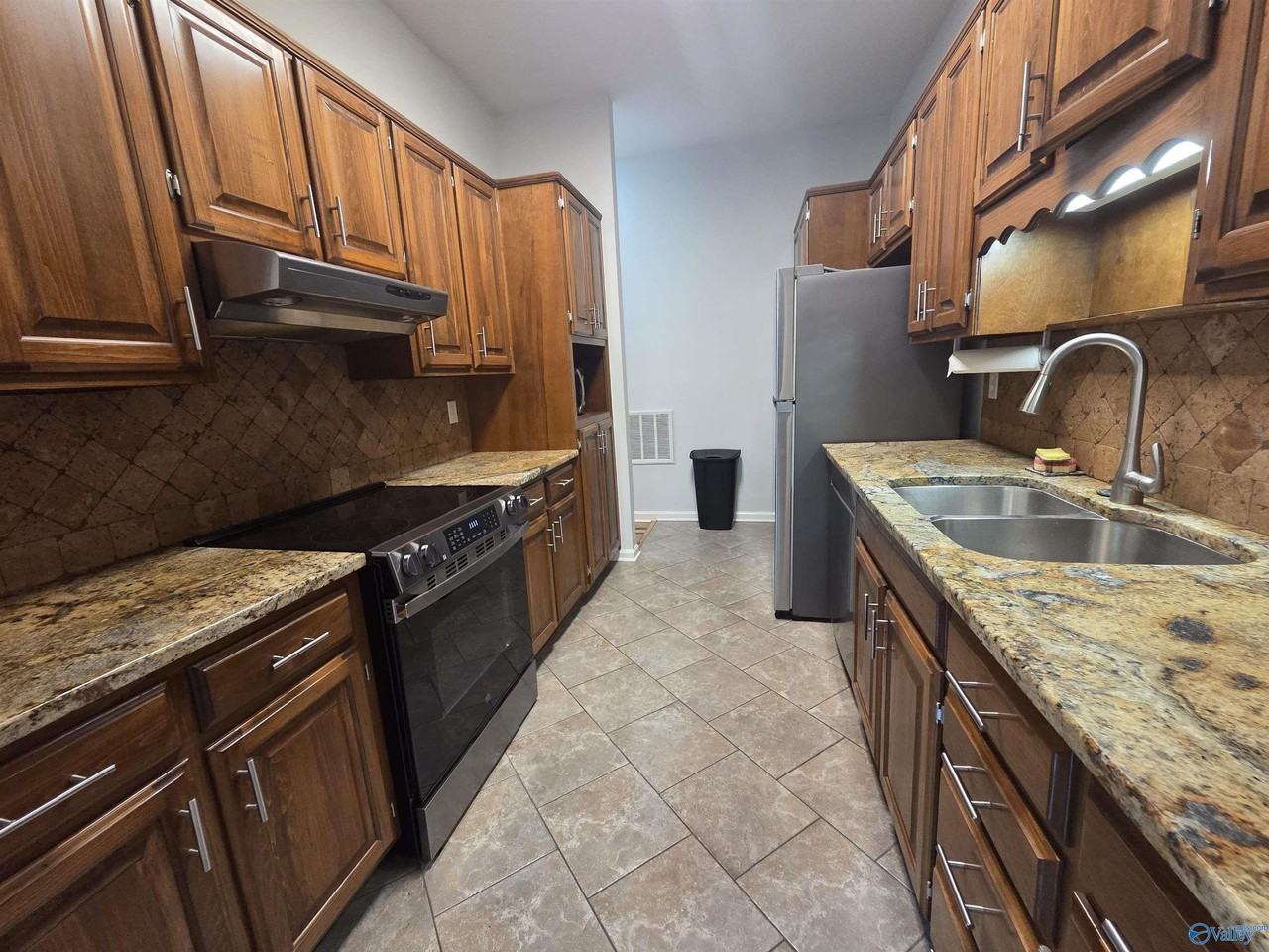 211 Knollridge Cir Ne #211 - Photo 6 of 15