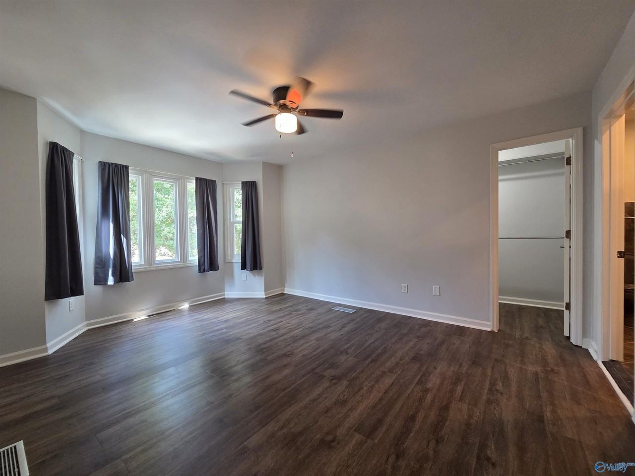 211 Knollridge Cir Ne #211 - Photo 7 of 15