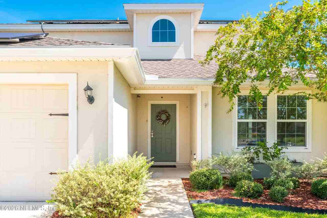 8704 Lake George Cir W - Photo 3 of 31