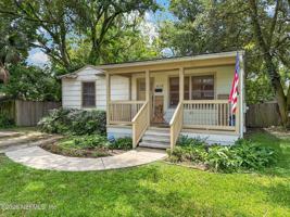 featured image of 2618 Ernest St