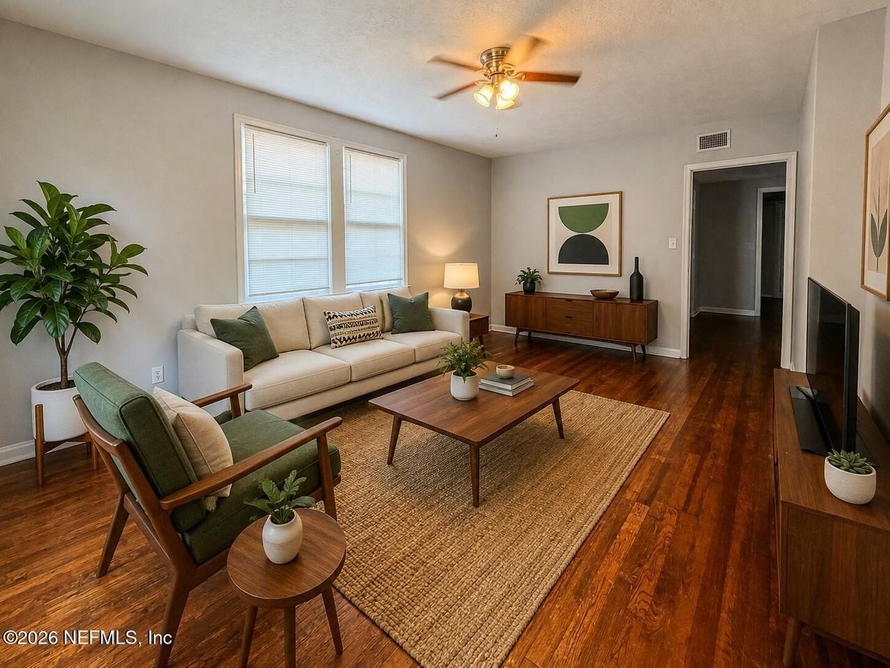 2575 Myra St #1 - Photo 3 of 11