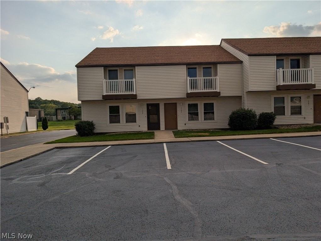 1565 Whitehall Blvd - Photo 2 of 50