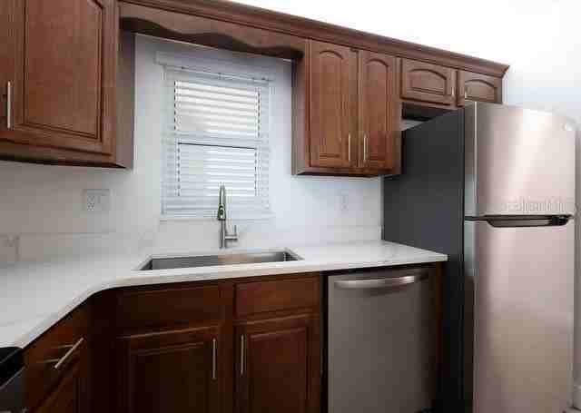 7401 Bay Island Dr S - Photo 6 of 45