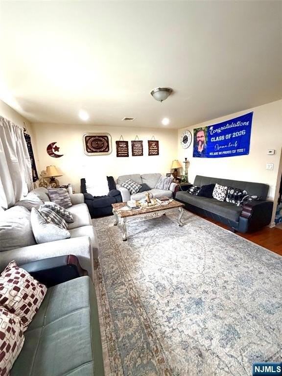 58 Garfield Ave #2 - Photo 5 of 5