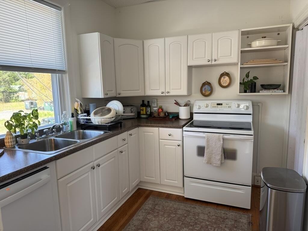 410 Chesapeake Dr - Photo 6 of 20