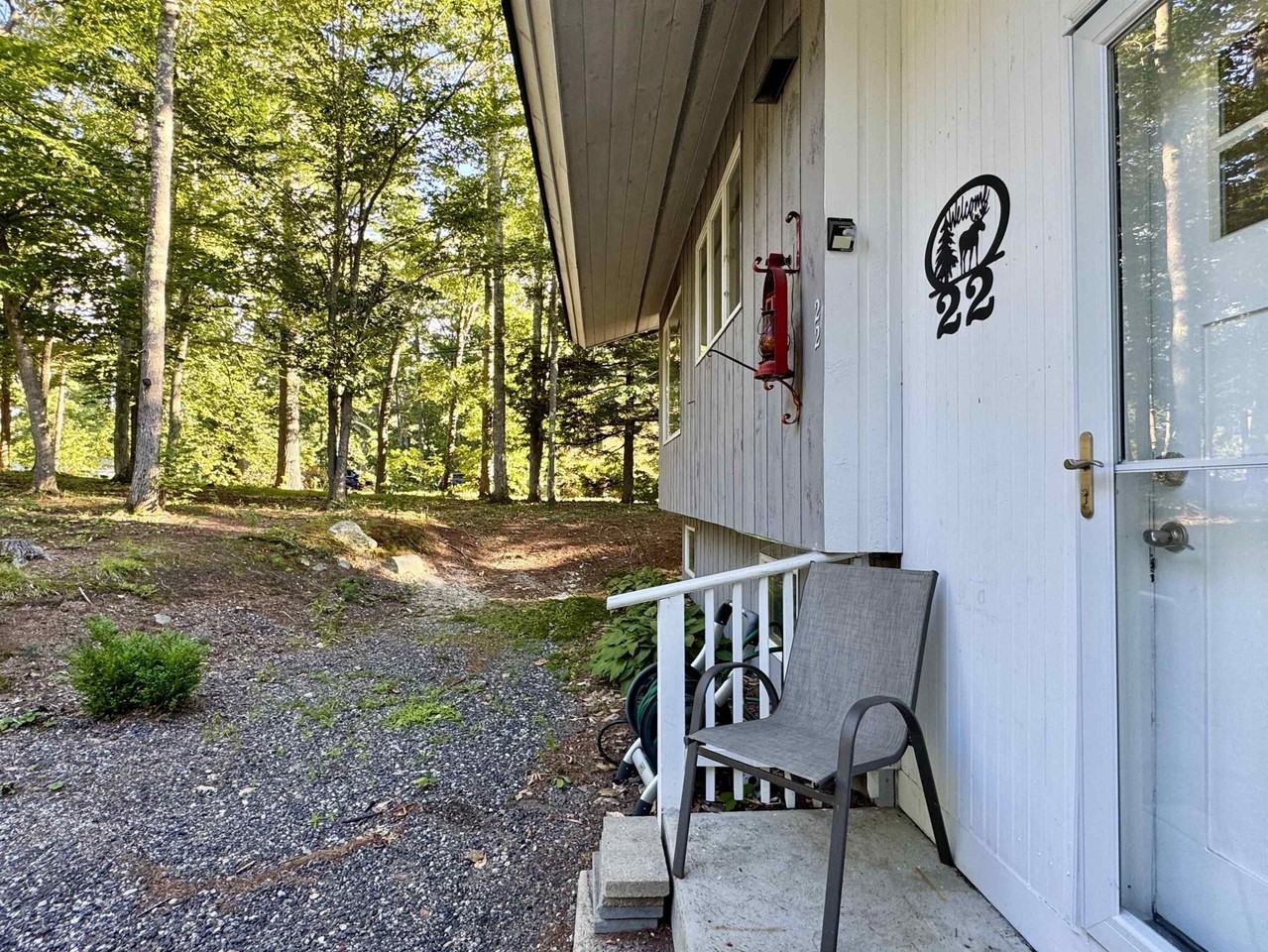 22 Hillside St - Photo 2 of 43