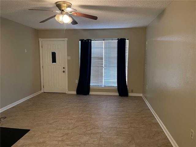 2720 Cardinal Dr - Photo 2 of 15
