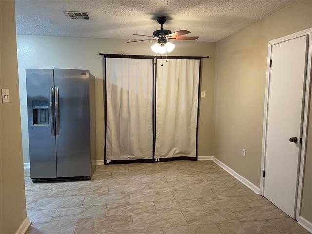 2720 Cardinal Dr - Photo 3 of 15