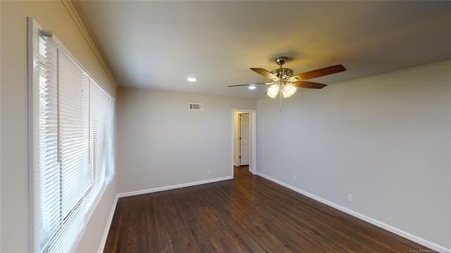 6010 E 18th St - Photo 2 of 25