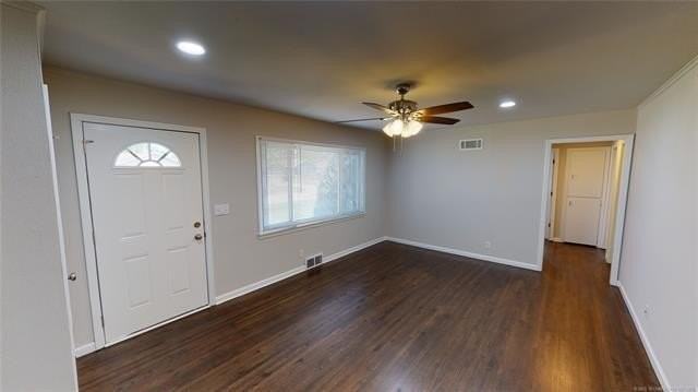 6010 E 18th St - Photo 4 of 25