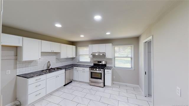 6010 E 18th St - Photo 5 of 25